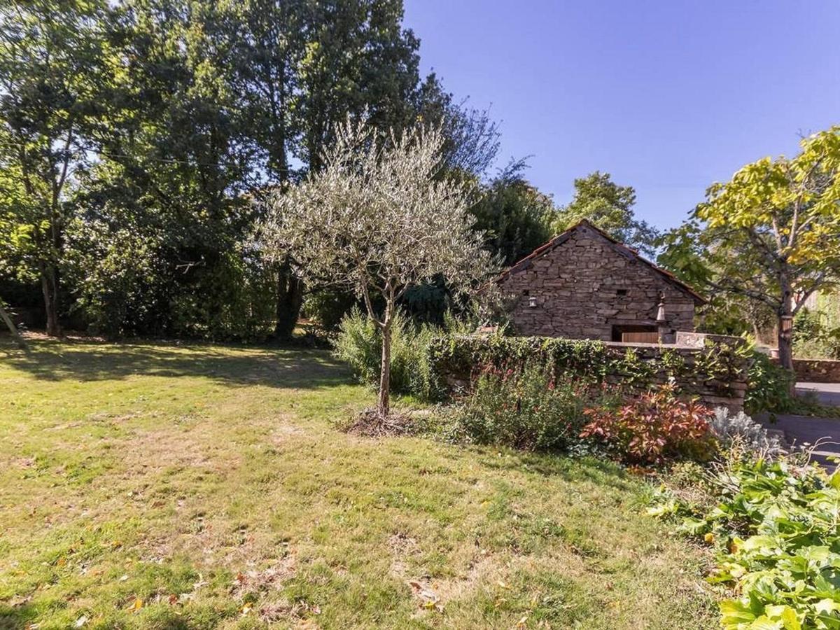 Bed and Breakfast Chambre Rustique Avec Lit King-Size, Cheminee, Petit-Dejeuner Et Equipements Pour Enfants A Bouvron - Fr-1-306-1249 Exteriér fotografie